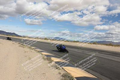 media/Nov-16-2025-Race Pace (Sun) [[8c5fa54630]]/Verified Riders/6-Turn 10 Inside (1145am)/